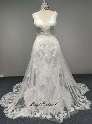 9003 Deep V Décolleté Tulle Dentelle Robe de Mariée avec 70 Pouces Train Sirène Jupe Ivoire